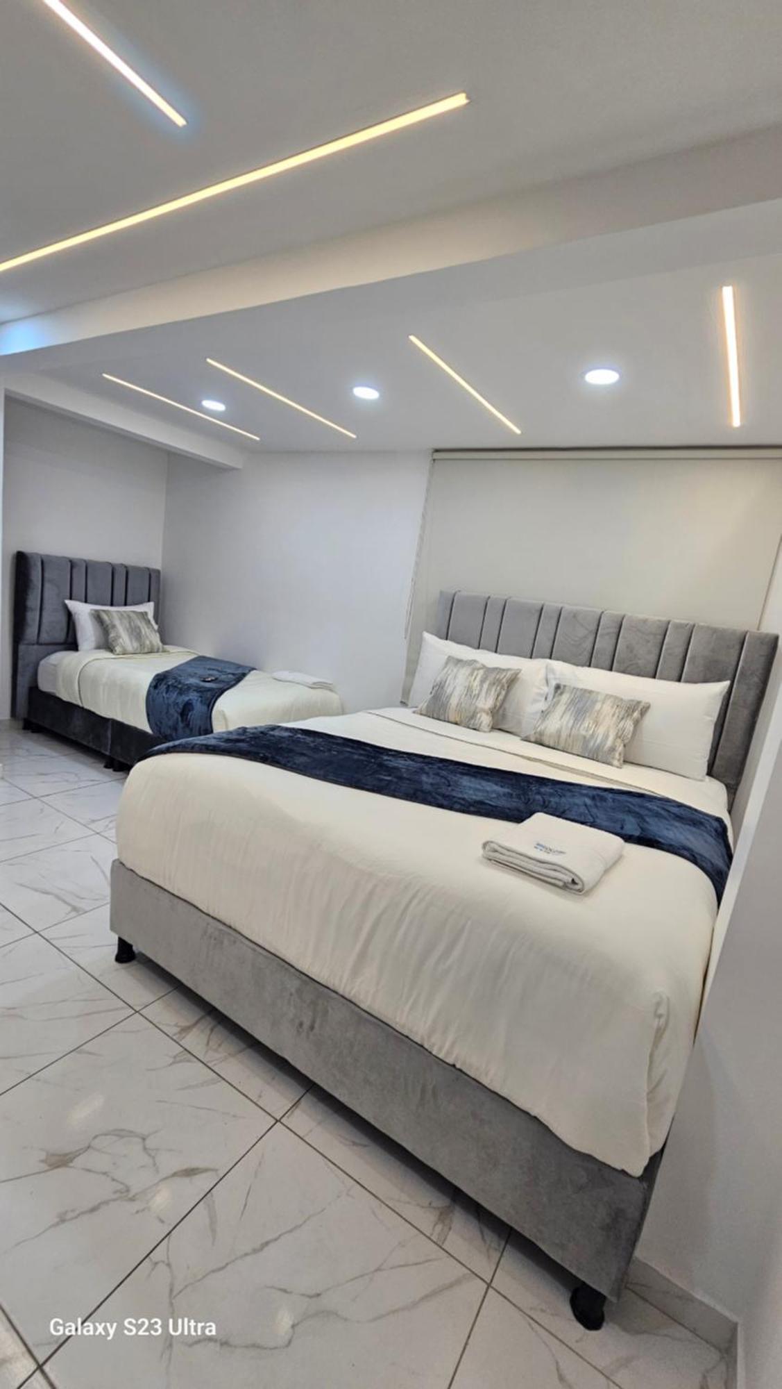 Hotel West Inn Bogotá Dış mekan fotoğraf